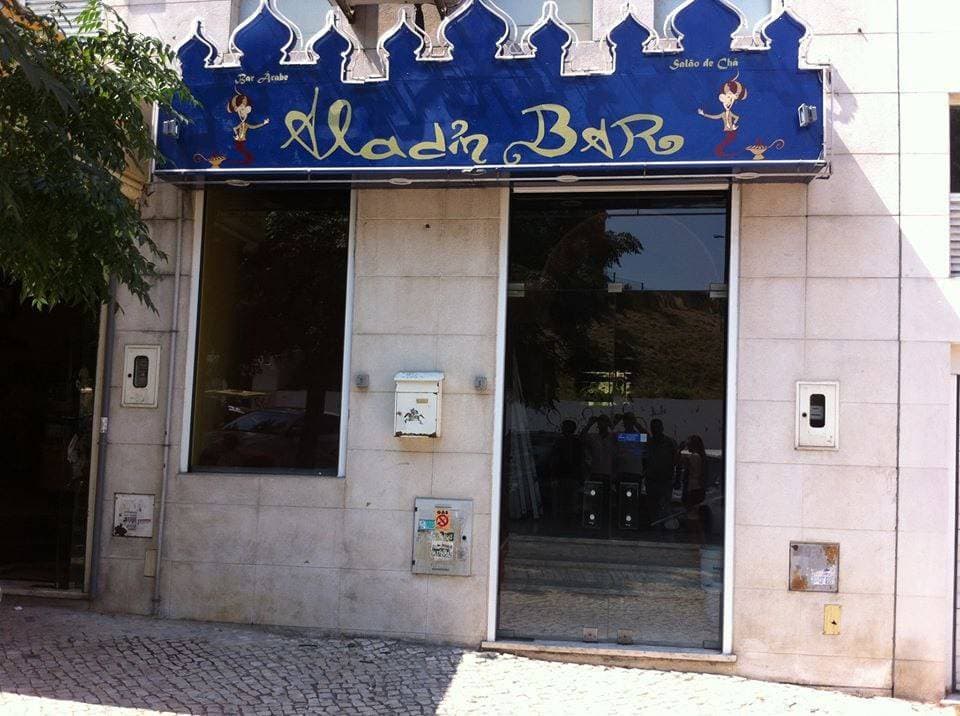 Lugar Aladin Bar