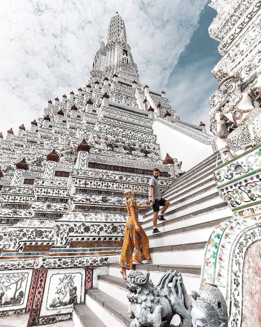 Place Wat Arun, Bangkok Yai