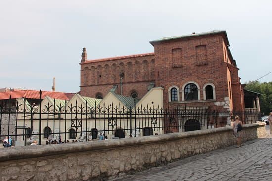 Place Old Synagogue