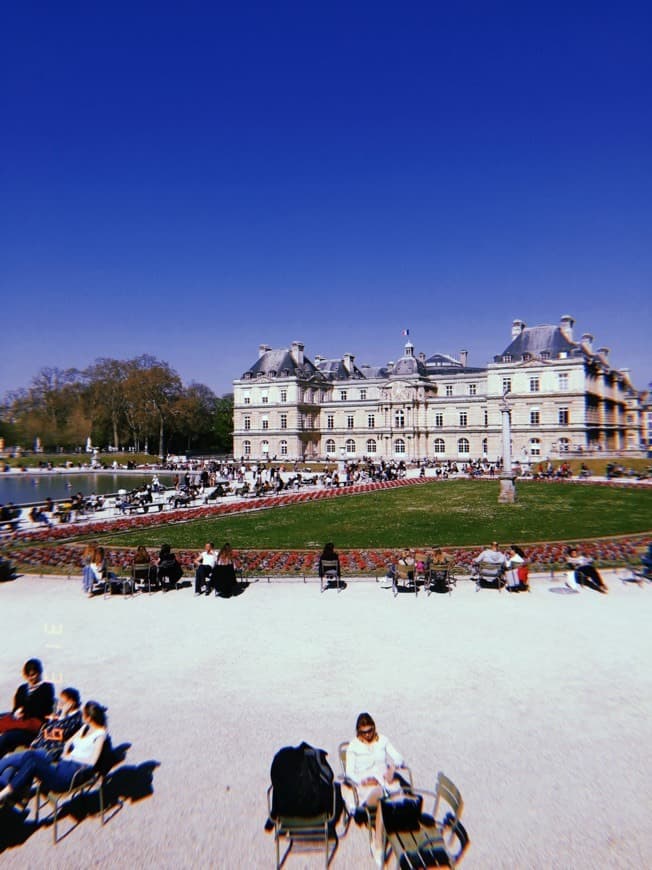 Lugar Les Jardins du Luxembourg.