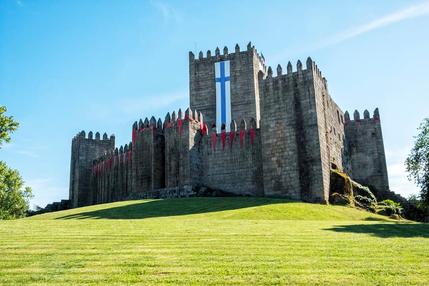 Place Guimarães Castle