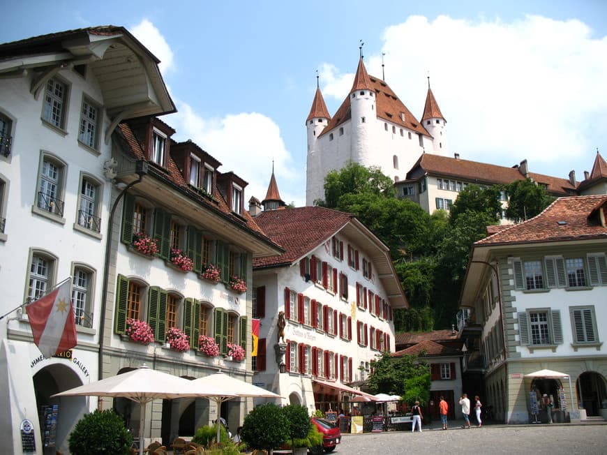 Place Schloss Thun