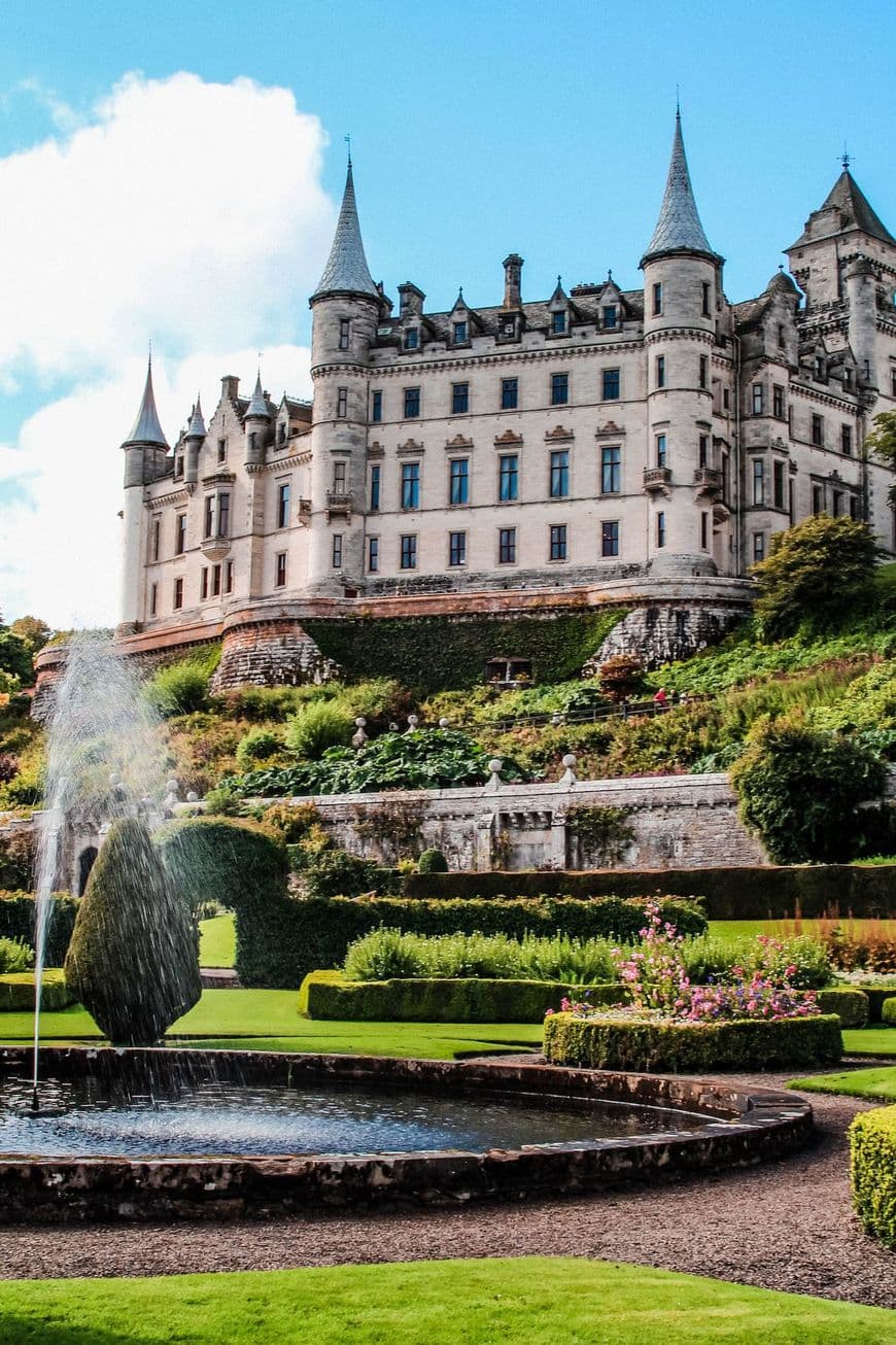 Place Dunrobin Castle