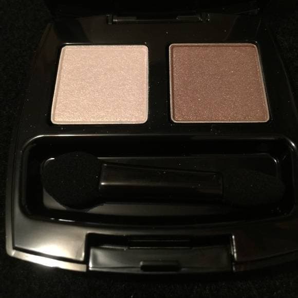 Product Avon True color Eyeshadow Duo