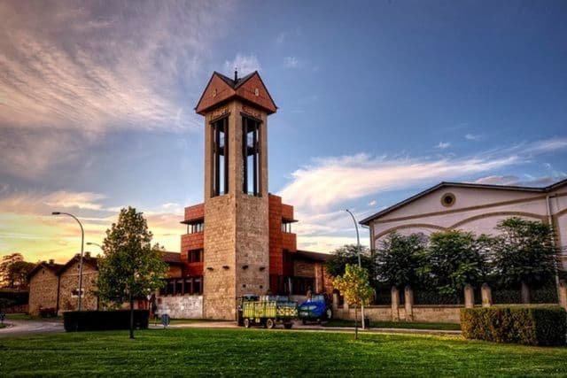 Lugar Bodegas Muga