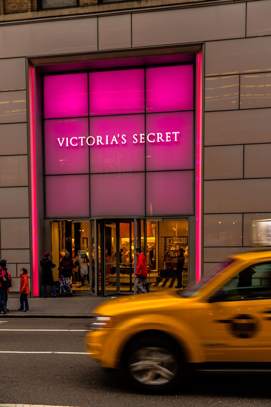 Place Victoria's Secret