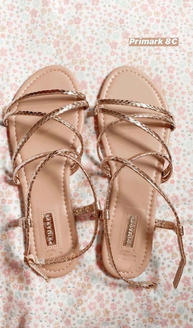 Moda Sandalias doradas con tiras | PRIMARK