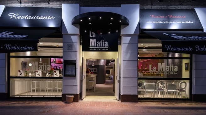 Restaurants La Mafia se sienta a la mesa