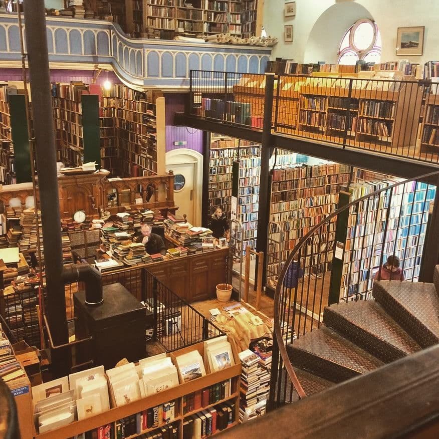 Place Leakey's Bookshop