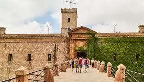 Place Castillo de Montjuïc