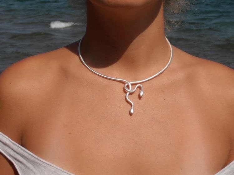 Moda Necklace 