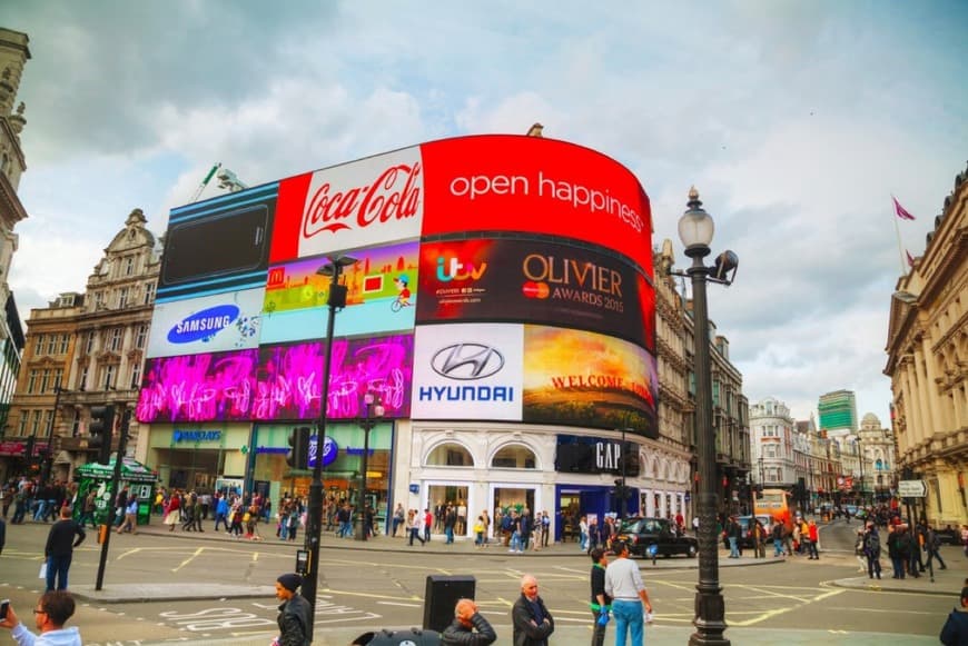 Lugar Piccadilly Circus