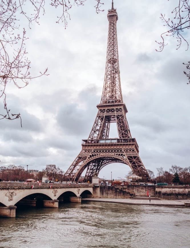 Lugar Eiffel Tower