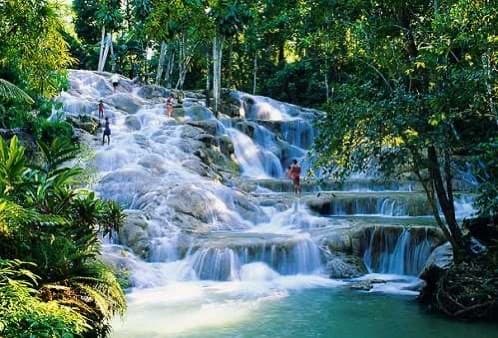 Lugar Dunns River Falls