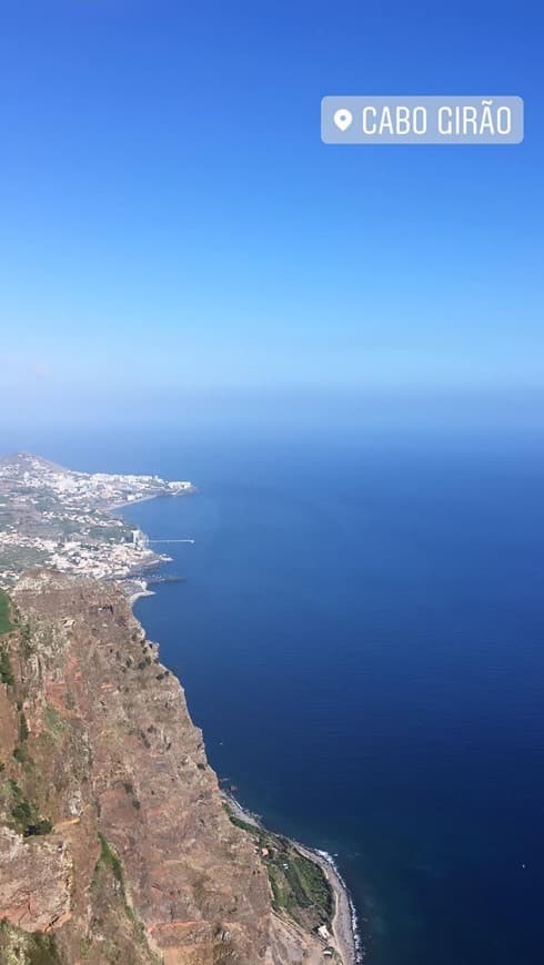 Place Cabo Girão