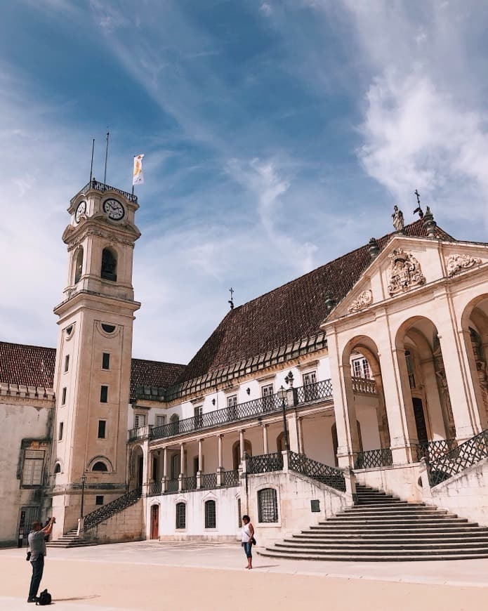 Lugar University of Coimbra