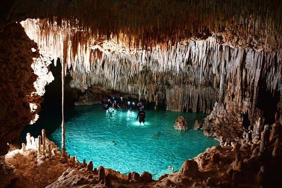 Lugar Río Secreto