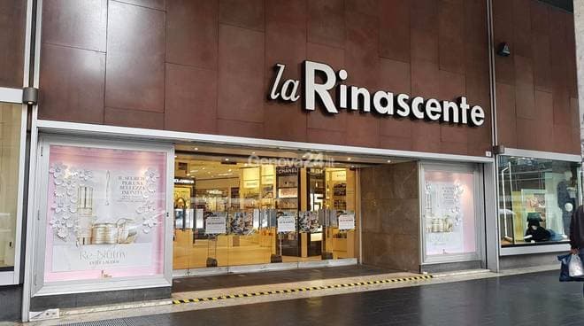 Lugar La Rinascente