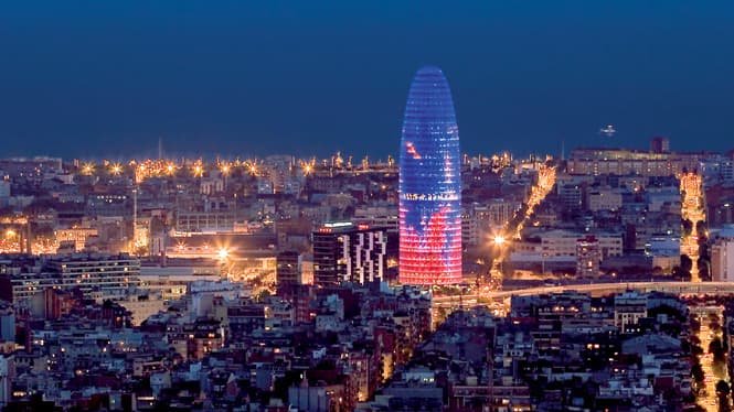 Lugar Torre Agbar