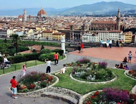 Lugar Piazzale Michelangelo