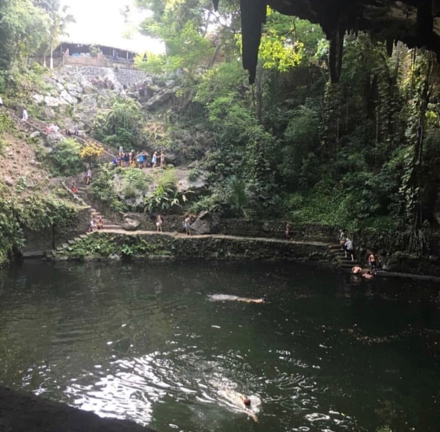 Lugar Cenote de Valladolid