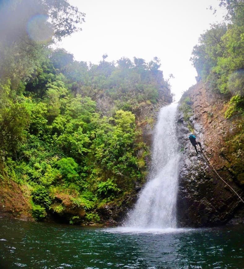 Moda Canyoning