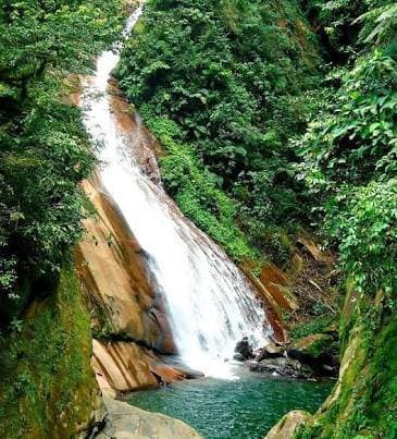 Place Catarata" Velo de la novia"