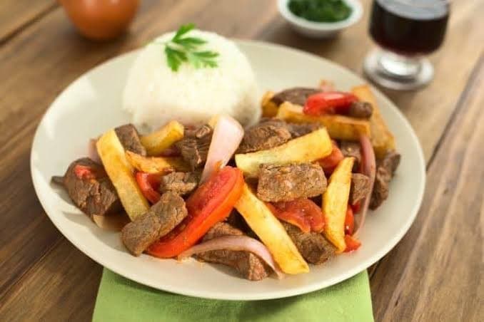 Moda Lomo saltado- peruvian food