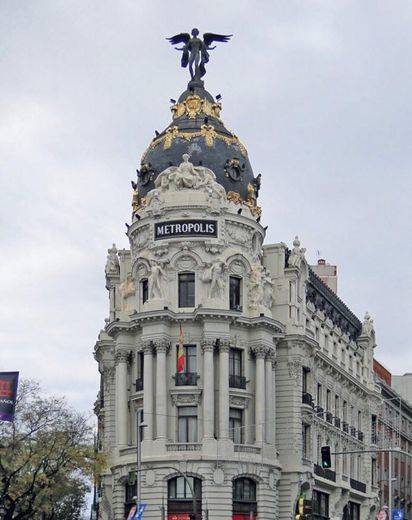 Lugar Edificio Metrópolis