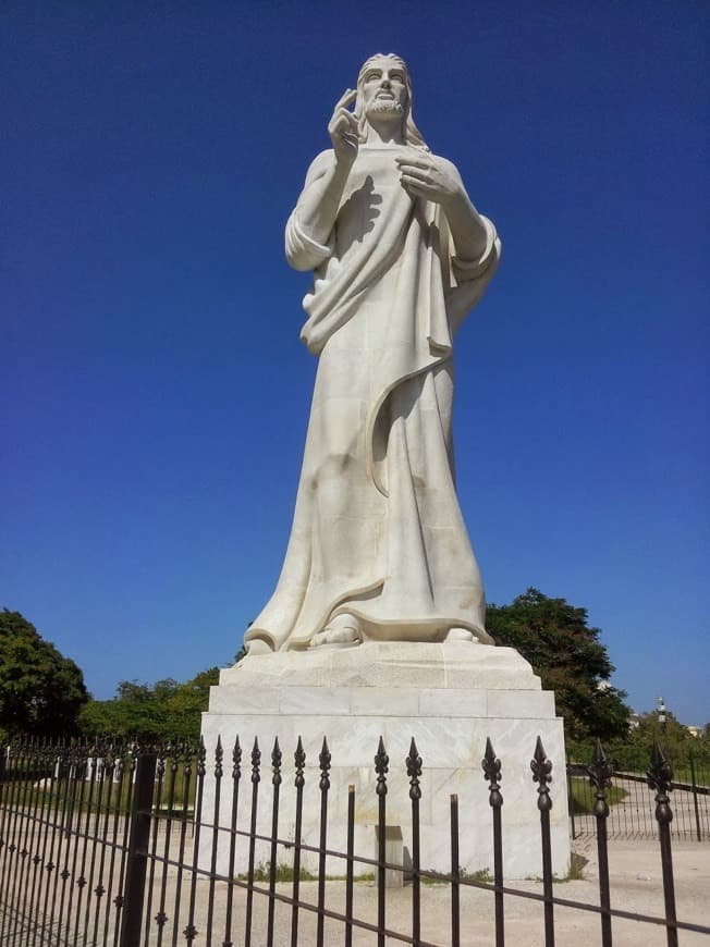 Place Cristo de La Habana