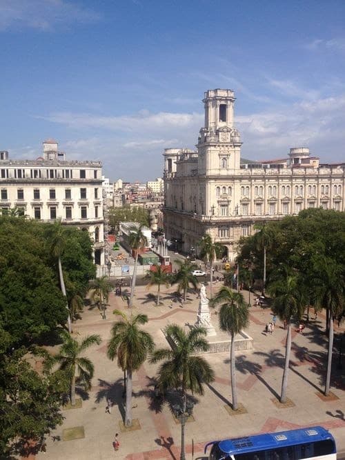 Place Parque Central