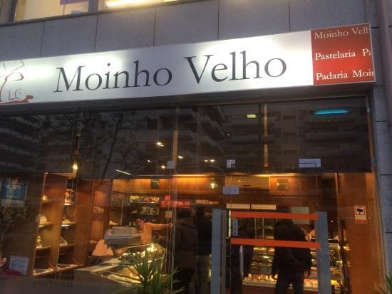 Lugar Pastelaria Moinho Velho