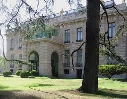 Place Palacio Ferreyra Museo Superior de Bellas Artes Evita