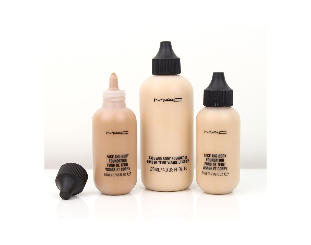 Producto Studio Face and Body Foundation 120 ml