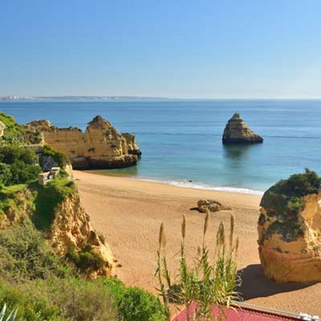 Place Playa de Dona Ana, Lagos - De las más bonitas de Algarve