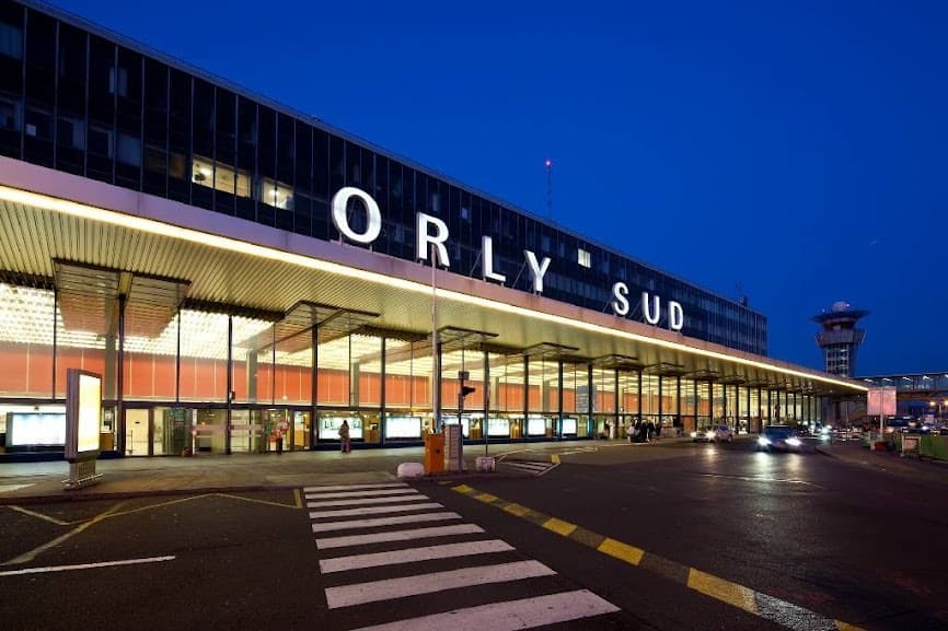 Place Aeropuerto de París-Orly (ORY)