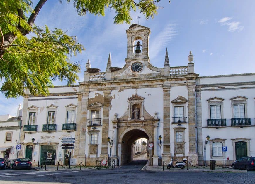 Place Arco da Vila