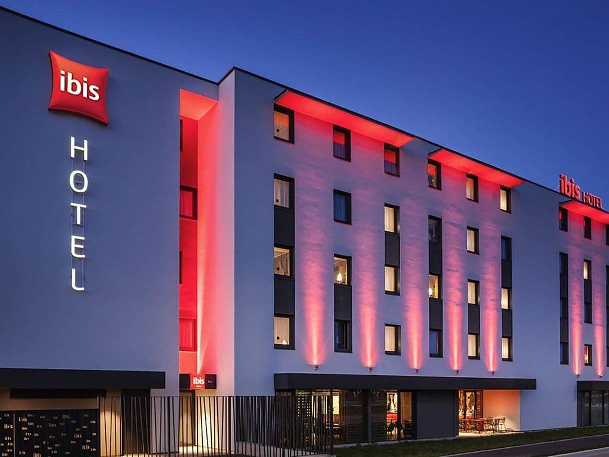 Place Hotel ibis