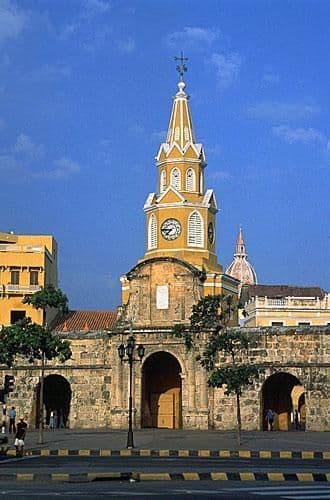 Place Torre Del Reloj