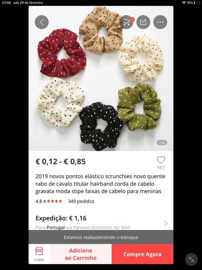 Producto scrunchie com bolinhas