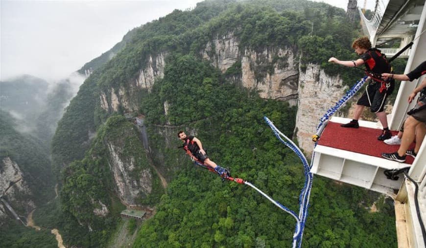 Moda Bungee jumping 