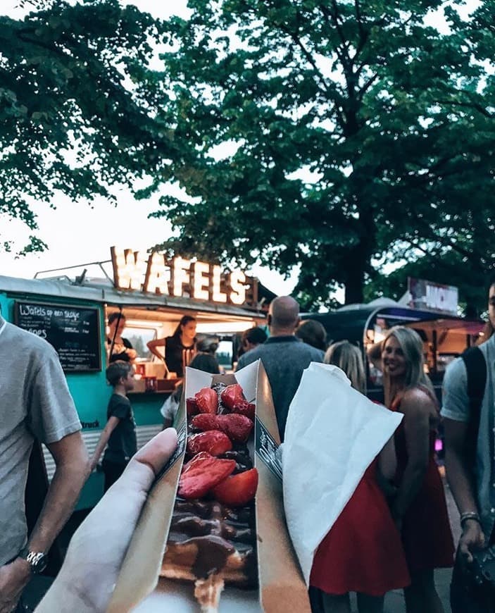 Place Food Truck Festival