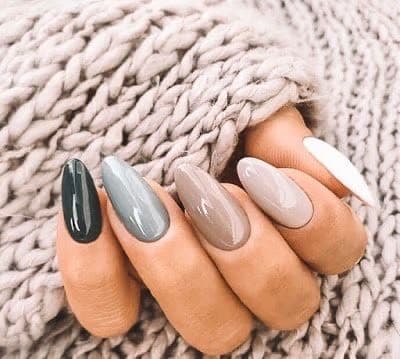 Moda Nails 