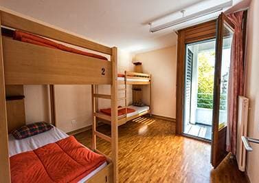 Place Geneva Hostel