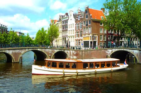 Place Canal Boat Tour Amsterdam Cruise