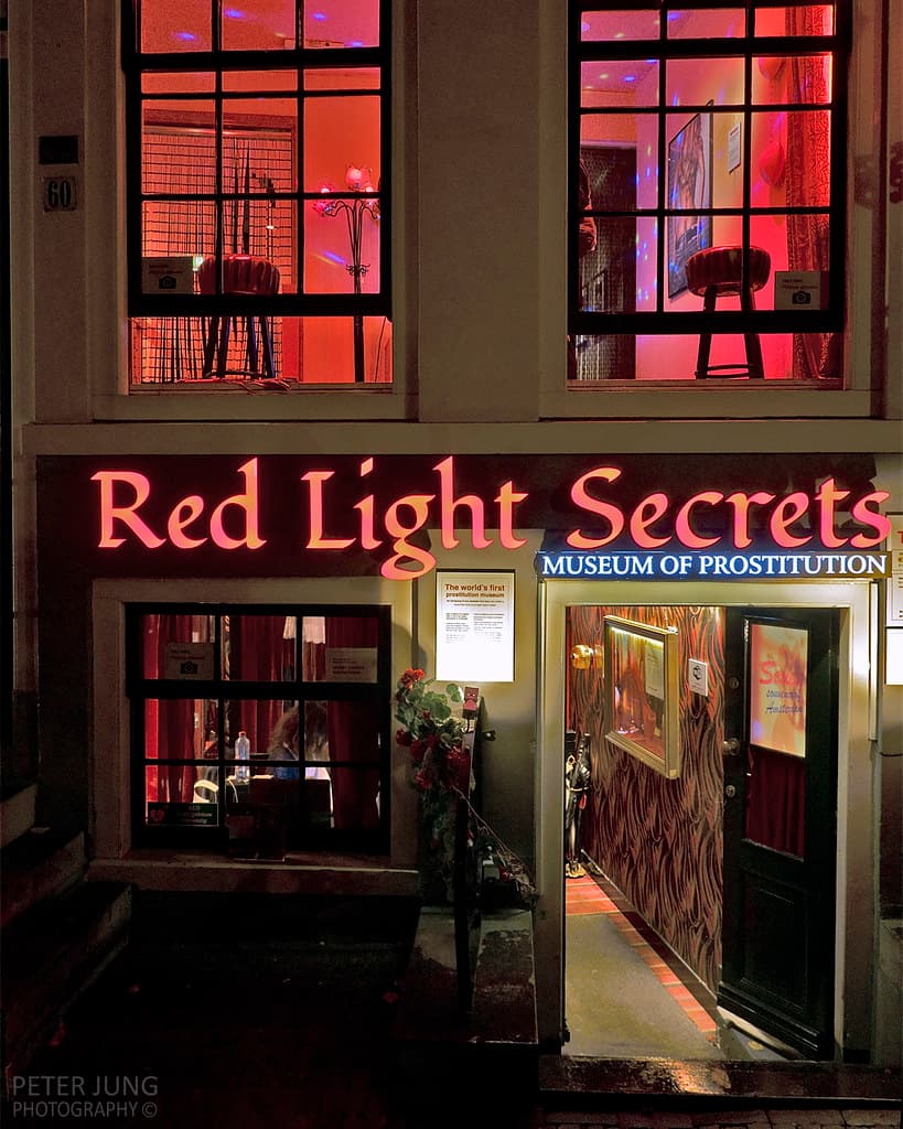 Place Red Light Secrets