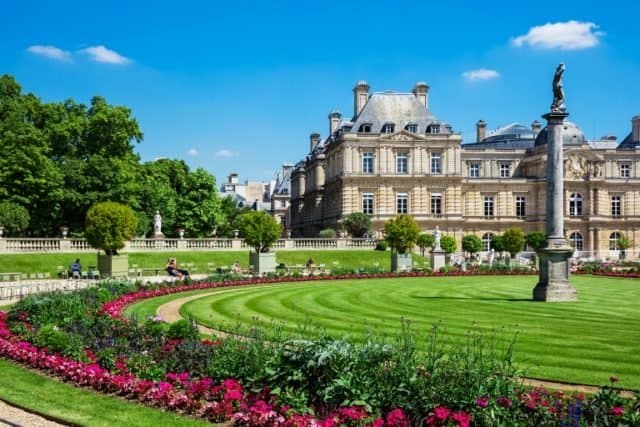 Place Jardines de Luxemburgo