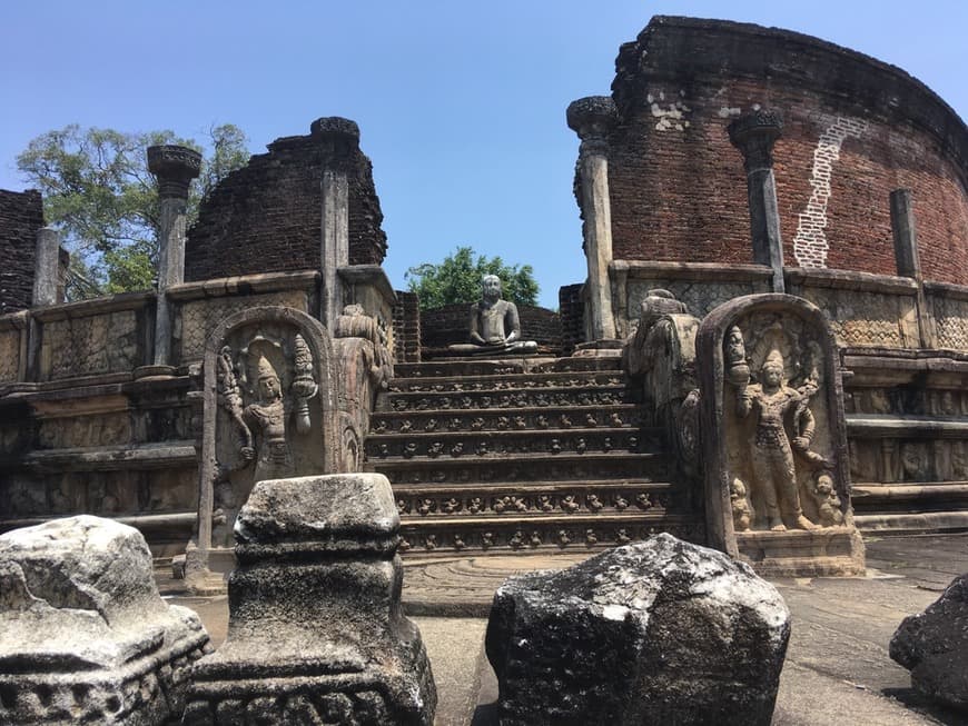 Place Polonnaruwa