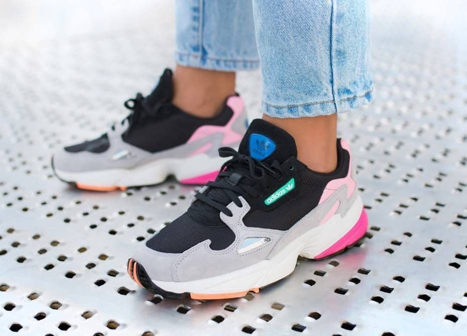 Fashion Chaussures Femme Adidas Falcon