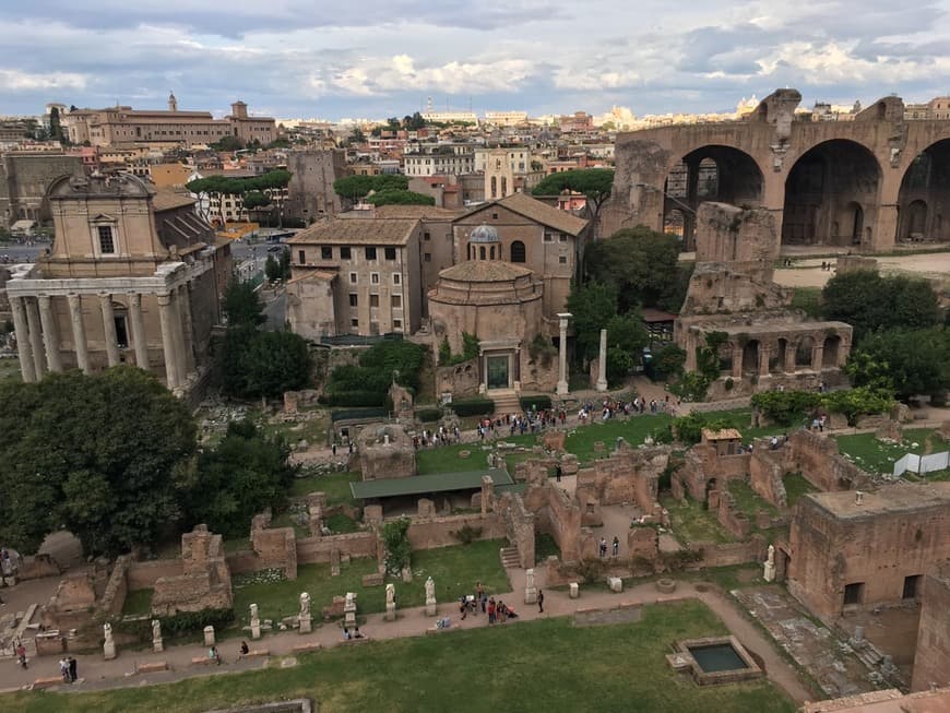 Place Foro Romano